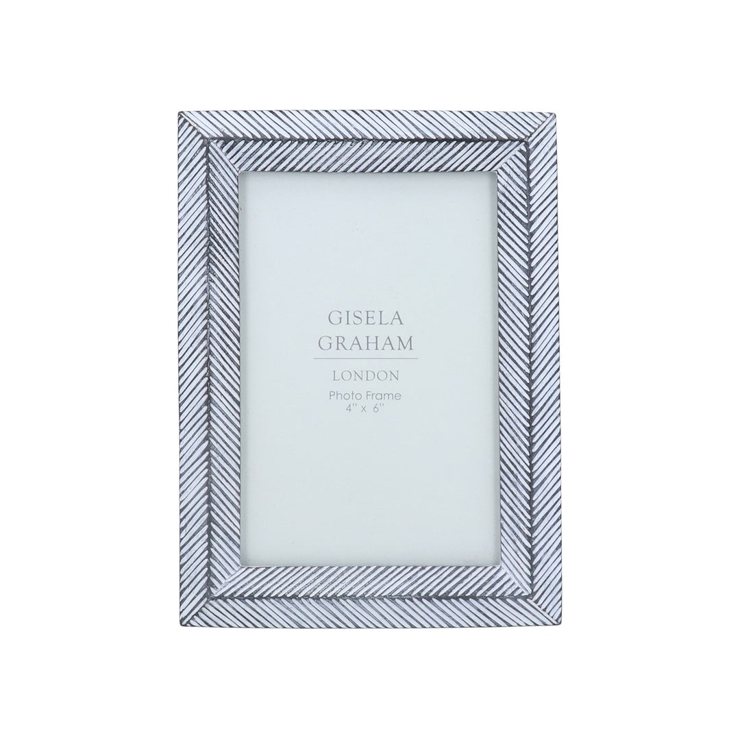 Dk. Grey & White Woven Resin Picture Frame 4x6 /