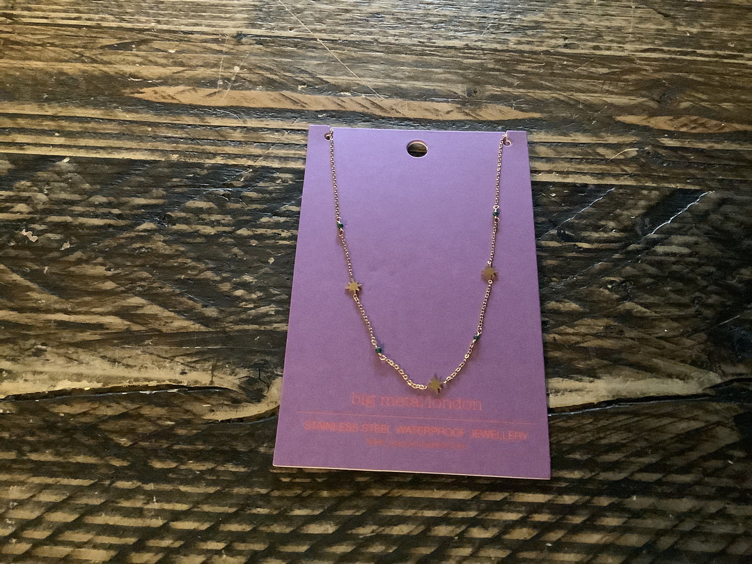 CELINA STAINLES STEEL NECKLACE - Colour:Green