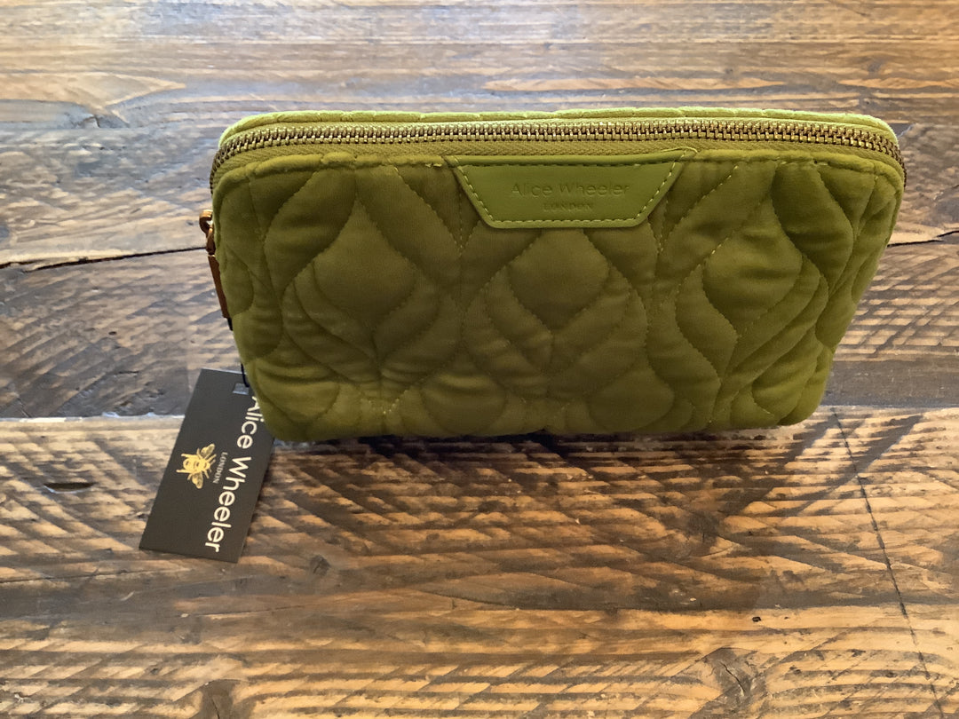 Velvet Make up Bag Lime