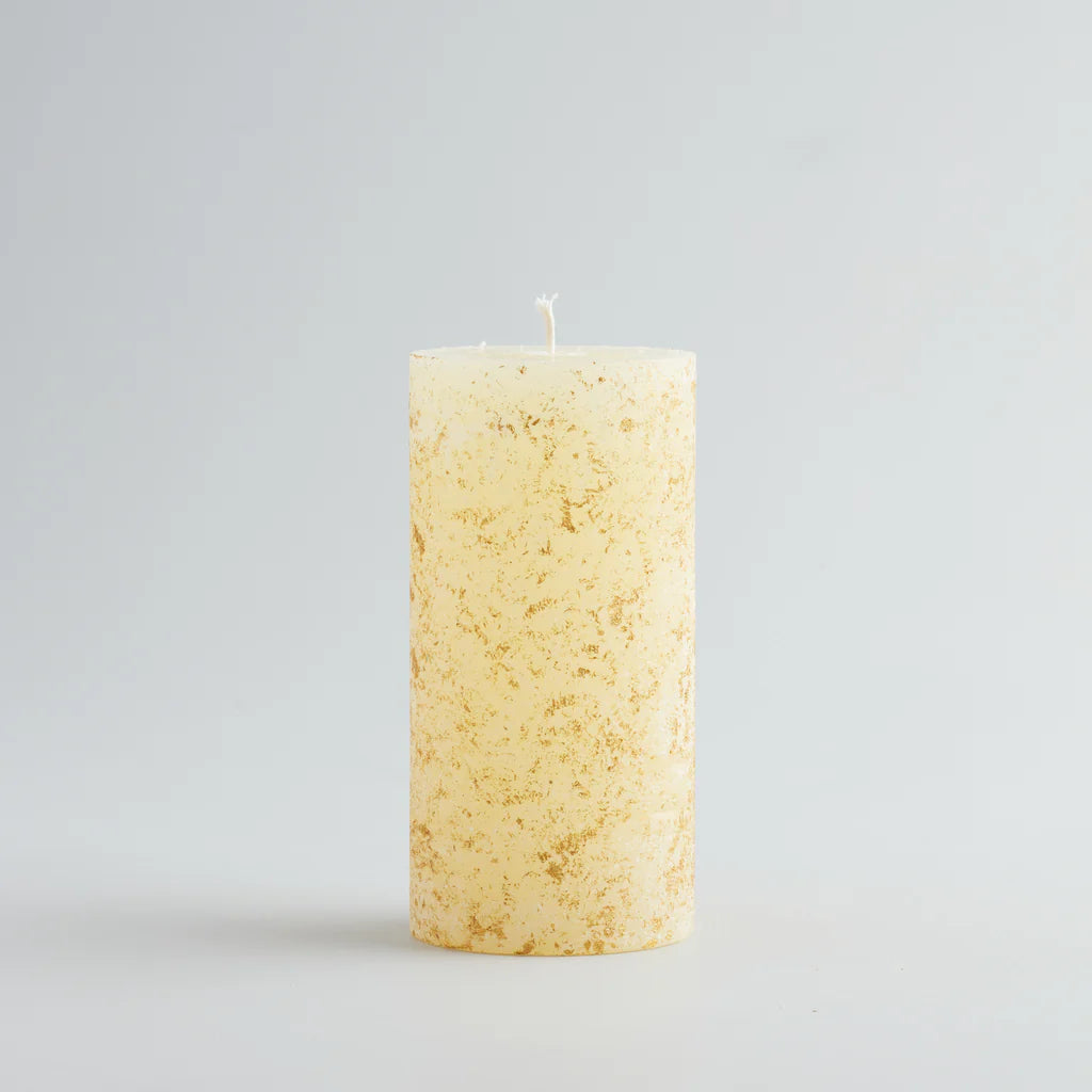 Ivory Inspiritus Gold Marbled Pillar