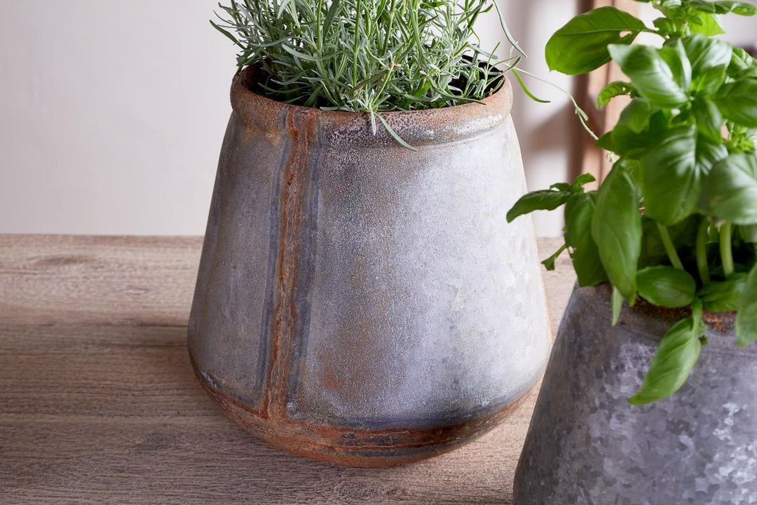 Mamba Outdoor Planter - Aged Zinc - Large