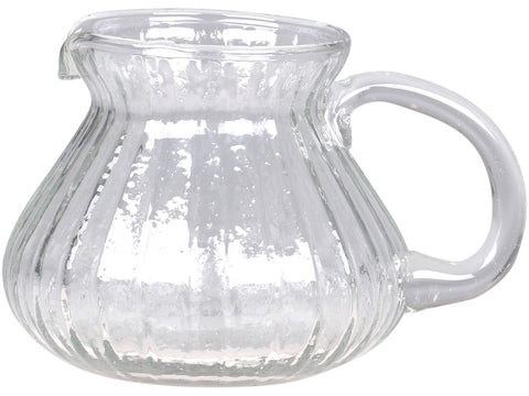 Jug with grooves