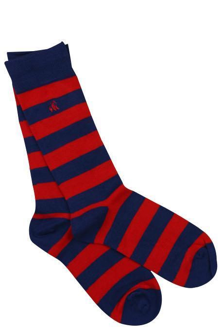 Classic Red Striped Bamboo Socks UK 7-11 (US 8-12 / EU 40-47) thenest-atno9.com